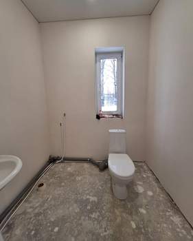 Дом 112м², 2-этажный, участок 8 сот.