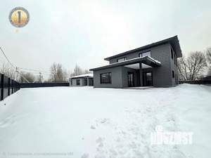 Дом 211м², 2-этажный, участок 7 сот.