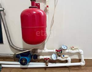 Дом 60м², 2-этажный, участок 5 сот.