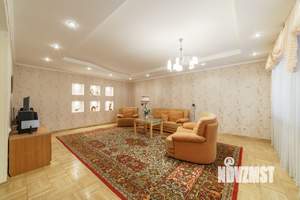 Таунхаус 260м², 2-этажный, участок 1 сот.