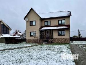 Дом 255м², 2-этажный, участок 15 сот.