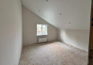 Дом 112м², 2-этажный, участок 8 сот.