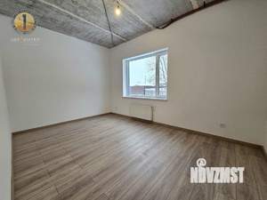 Дом 211м², 2-этажный, участок 7 сот.