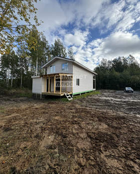 Дом 180м², 2-этажный, участок 9 сот.