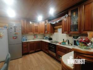 Коттедж 185м², 2-этажный, участок 8 сот.