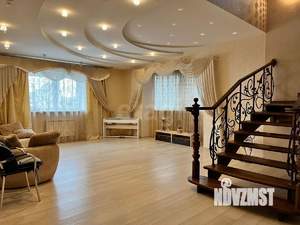 Дом 255м², 2-этажный, участок 15 сот.