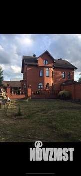 Коттедж 302м&sup2;, 3-этажный, участок 20 сот.  