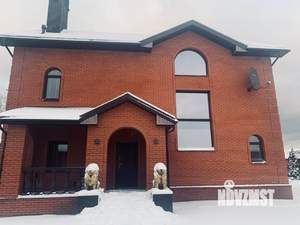 Дом 302м², 3-этажный, участок 17 сот.  