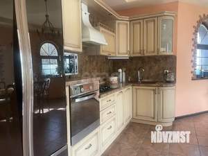 Дом 287м², 2-этажный, участок 11 сот.  