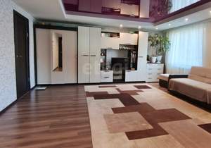 Дом 180м&sup2;, 2-этажный, участок 10 сот.  