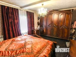 Дом 140м², 2-этажный, участок 6 сот.  