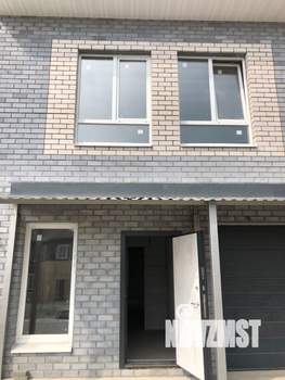 Таунхаус 160м², 2-этажный, участок 2 сот.  