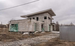 Дом 300м², 2-этажный, участок 10 сот.  