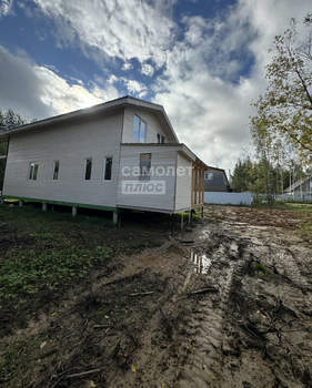 Дом 180м², 2-этажный, участок 9 сот.  