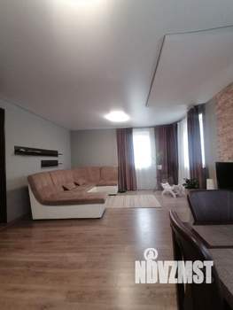 Дом 190м², 2-этажный, участок 12 сот.  