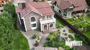 Коттедж 340м², 2-этажный, участок 15 сот.  