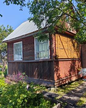 Дом 30м², 2-этажный, участок 5 сот.  