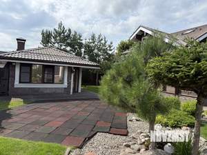 Коттедж 340м², 2-этажный, участок 15 сот.  