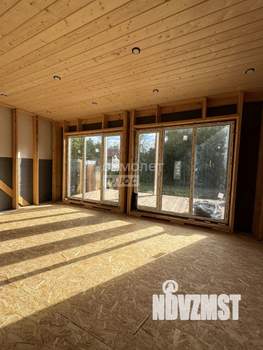 Дом 180м&sup2;, 2-этажный, участок 9 сот.  