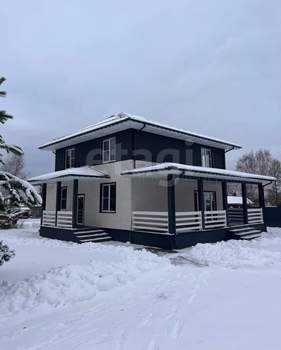 Дом 171м&sup2;, 2-этажный, участок 9 сот.  