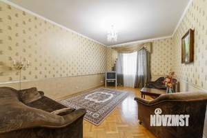 Таунхаус 260м², 2-этажный, участок 1 сот.  