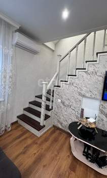 Дом 152м², 2-этажный, участок 9 сот.  