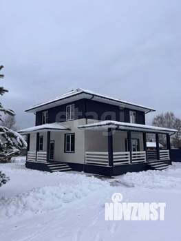 Дом 171м&sup2;, 2-этажный, участок 9 сот.  