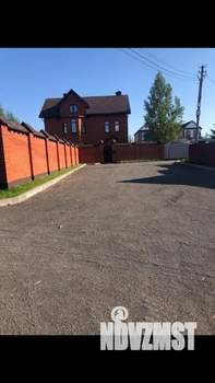 Коттедж 302м&sup2;, 3-этажный, участок 20 сот.  