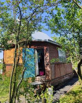 Дом 30м², 2-этажный, участок 5 сот.  