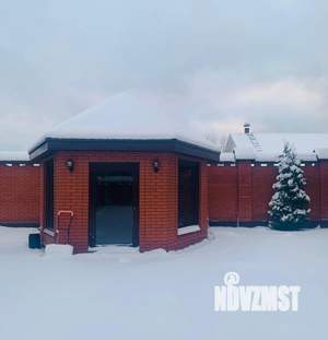 Дом 302м², 3-этажный, участок 17 сот.  