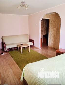 2-к квартира, посуточно, 45м2, 5/5 этаж