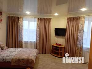 1-к квартира, посуточно, 38м2, 5/5 этаж