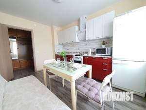 2-к квартира, посуточно, 50м2, 7/10 этаж