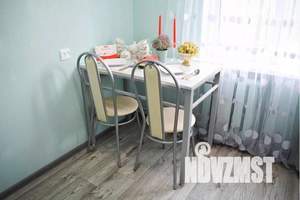 2-к квартира, посуточно, 40м2, 2/5 этаж