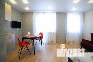 1-к квартира, посуточно, 33м2, 9/9 этаж