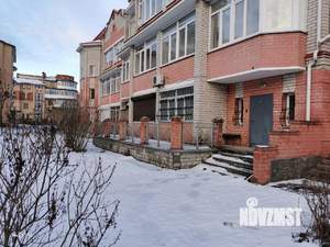 5-к квартира, на длительный срок, 220м2, 1/3 этаж