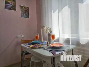 1-к квартира, посуточно, 34м2, 1/1 этаж