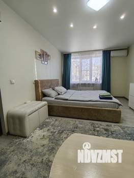 1-к квартира, посуточно, 32м2, 1/9 этаж