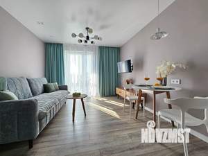 1-к квартира, посуточно, 37м2, 7/10 этаж