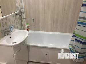 Студия квартира, посуточно, 30м2, 8/10 этаж