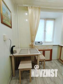 1-к квартира, посуточно, 53м2, 1/1 этаж