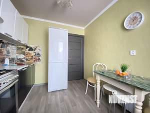 1-к квартира, посуточно, 39м2, 3/9 этаж