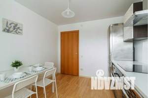 1-к квартира, посуточно, 38м2, 4/9 этаж