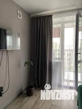 Студия квартира, посуточно, 29м2, 10/10 этаж