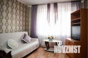 1-к квартира, посуточно, 37м2, 4/9 этаж