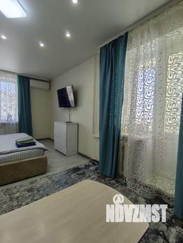 1-к квартира, посуточно, 32м2, 1/9 этаж