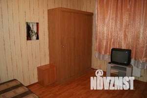 2-к квартира, посуточно, 50м2, 5/5 этаж