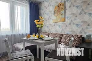 1-к квартира, посуточно, 38м2, 7/10 этаж