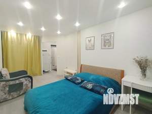 1-к квартира, посуточно, 35м2, 1/1 этаж