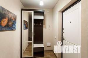 1-к квартира, посуточно, 38м2, 7/10 этаж